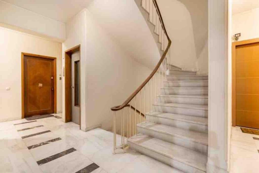 Edem Beach Front Athens Exterior photo